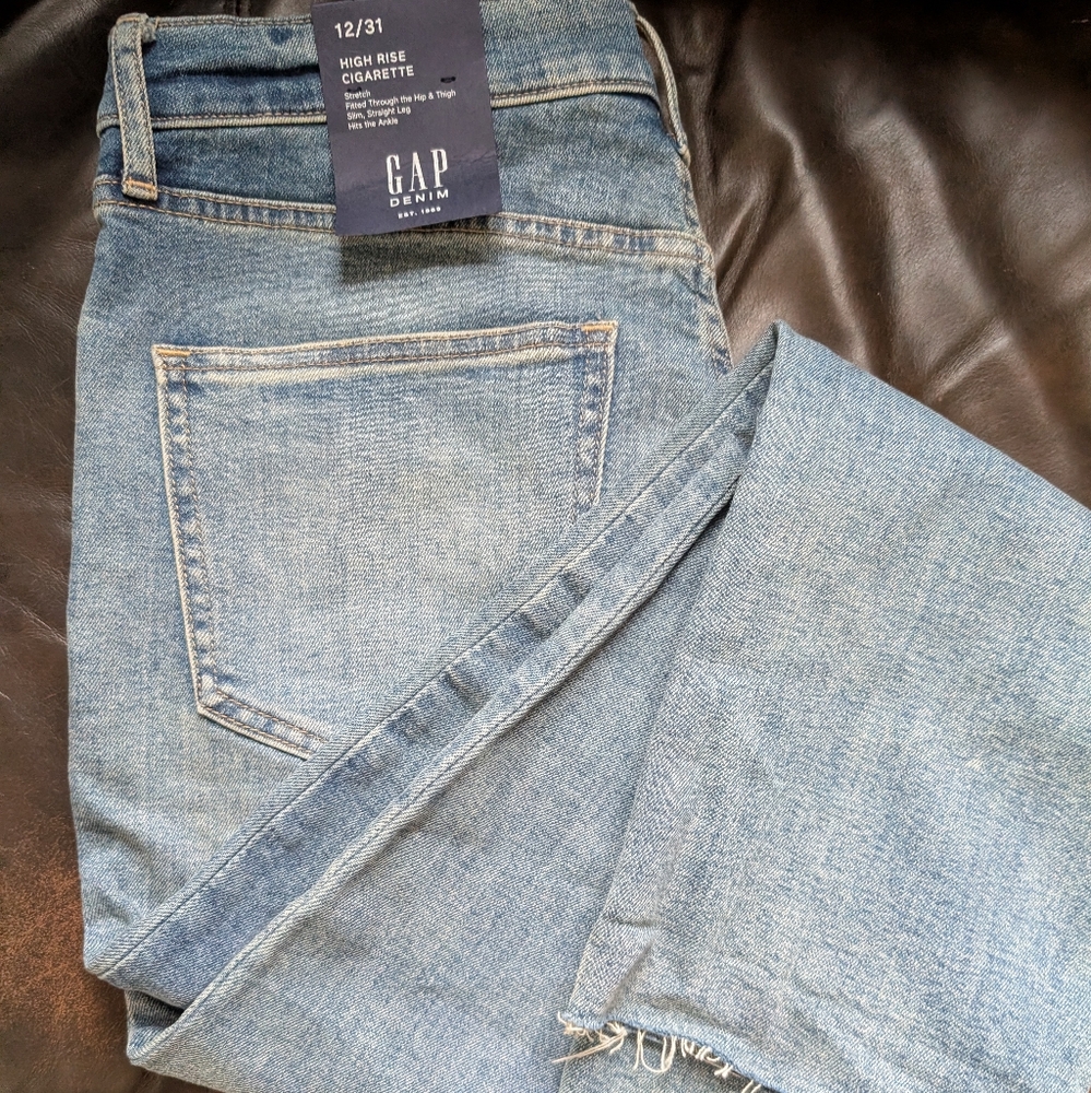 GAP Women's Vintage High Rise Stretch Jean